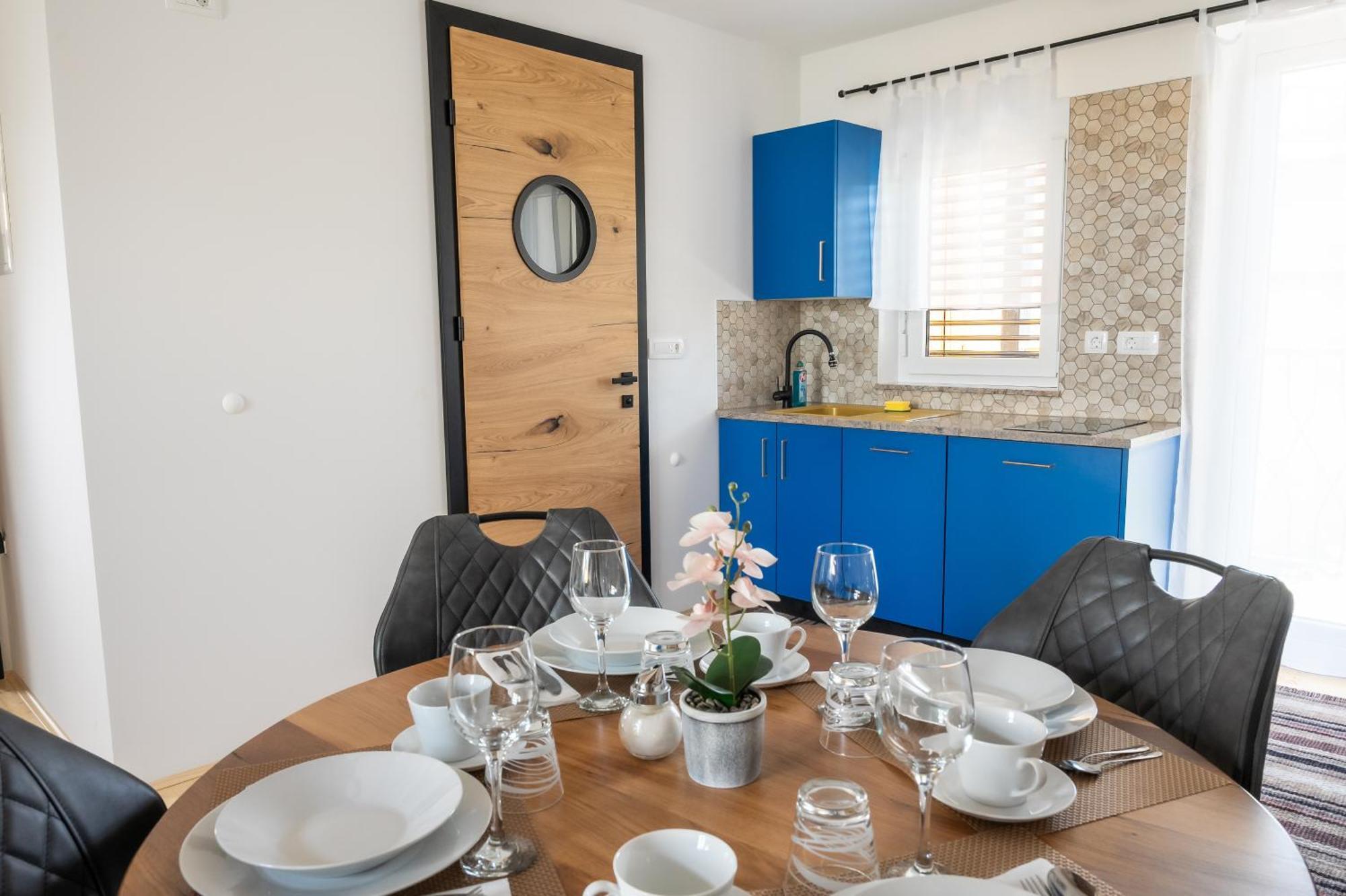 Island Apartments Izola Kültér fotó