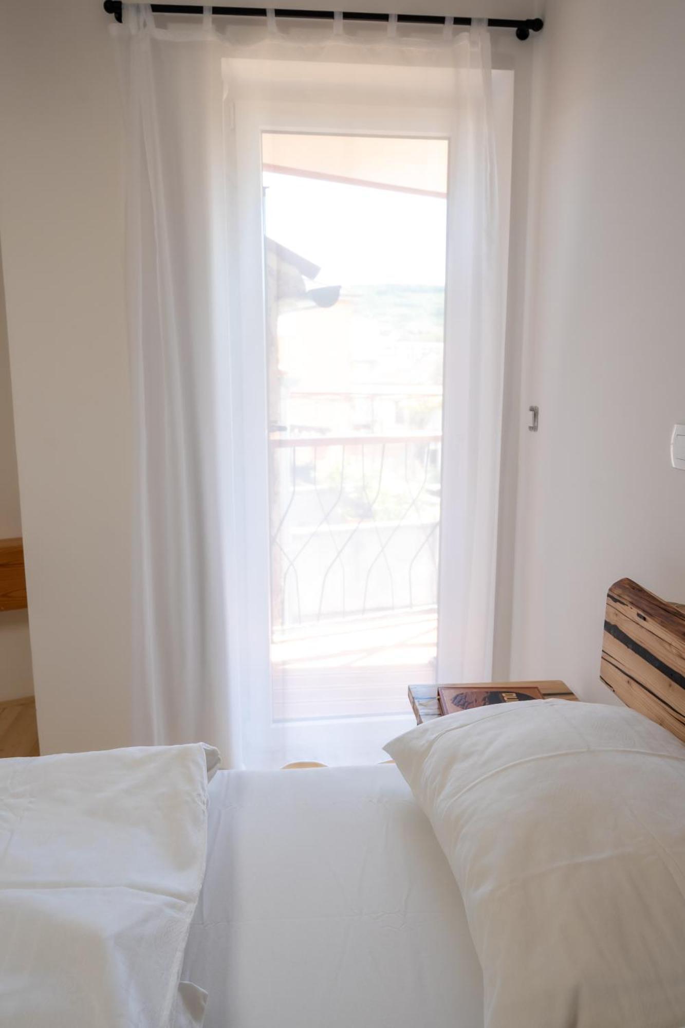 Island Apartments Izola Szoba fotó